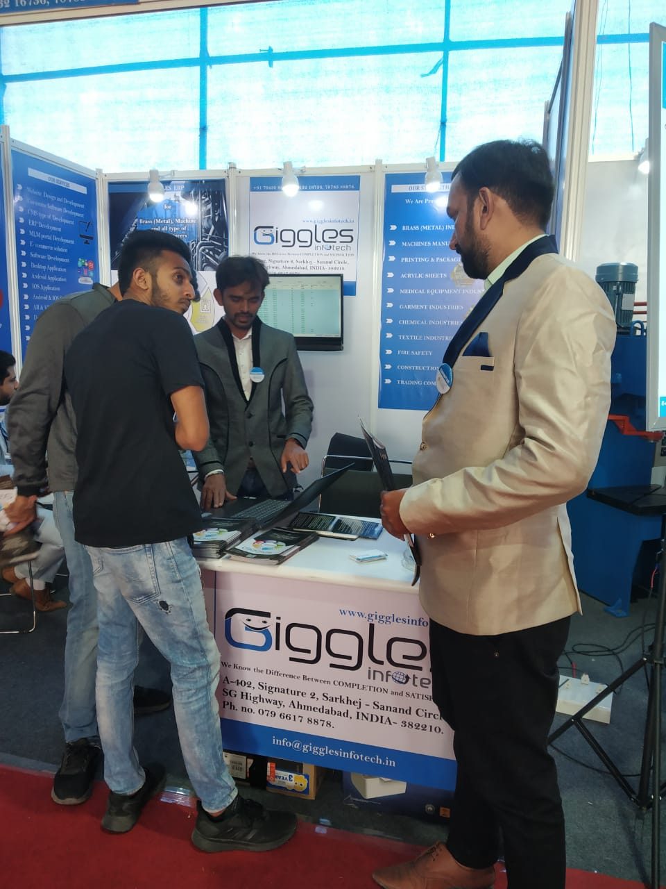 CPGJ1711 - Exhibition